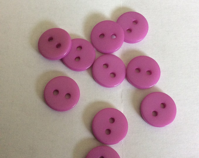 Pack 10 , Purple  plastic 11 mm , 2 hole  buttons Freepost U.K.