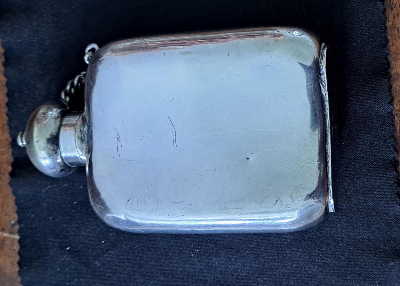 RARE T.W & S Thomas Wilkinson (pelican Mark) Silver Plate Hip