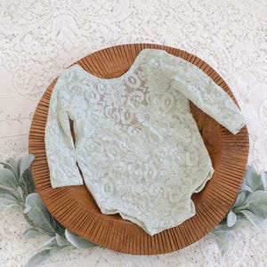 Sitter romper, Girl sitter romper, Sage Sitter lace Romper, Baby Romper, Sitter Photo Prop, Sitter Romper, Vintage Sitter Romper.