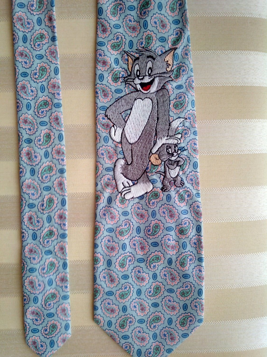 tom and jerry tie