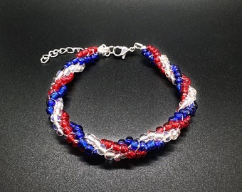 Red, White and Blue Jewelry, USA flag bracelet, 4th of July Gift, Patriotic Jewelry, Seed bead Spiral Bracelet, Unique Handmade Gift