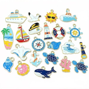 10 piezas de dijes náuticos esmaltados de playa y océano, colgantes de barco, sol y concha, elementos de verano, para hacer joyas DIY, pendientes y collares.