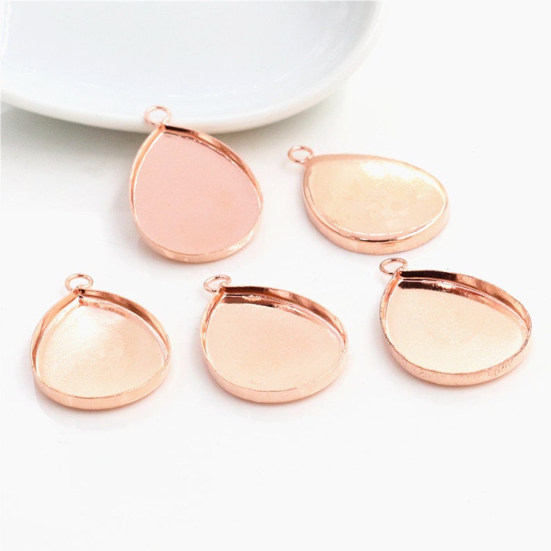 20pcs 13x18mm 18x25mm Inner Size 3 Colors Plated Drop Style Brass Cameo Cabochon Base Setting Charms Pendant necklace findings image 4