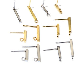Può includere: Un set di 10 componenti per orecchini con una barra e un anello. I componenti sono disponibili in due finiture: oro e argento.