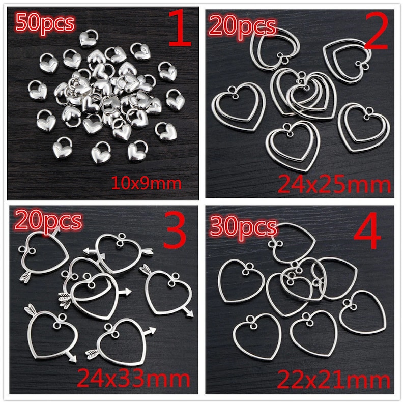 K&ouml;nnte beinhalten: Vier Sets silberner herzf&ouml;rmiger Charms in verschiedenen Gr&ouml;&szlig;en und Designs. Set 1: 50 St&uuml;ck, 10x9mm. Set 2: 20 St&uuml;ck, 24x25mm. Set 3: 20 St&uuml;ck, 24x33mm. Set 4: 30 St&uuml;ck, 22x21mm.