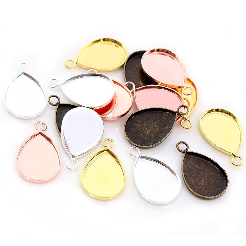 20pcs 13x18mm 18x25mm Inner Size 3 Colors Plated Drop Style Brass Cameo Cabochon Base Setting Charms Pendant necklace findings image 2