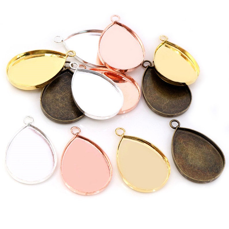 20pcs 13x18mm 18x25mm Inner Size 3 Colors Plated Drop Style Brass Cameo Cabochon Base Setting Charms Pendant necklace findings image 1