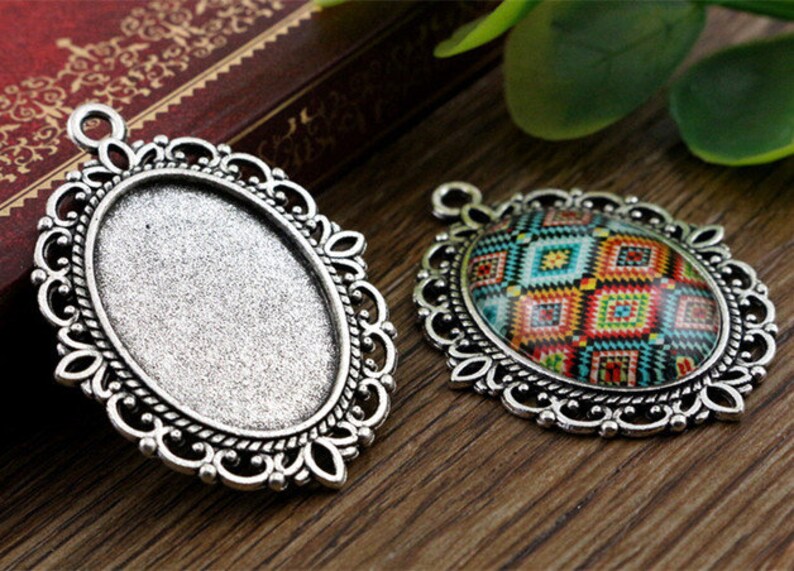 10pcs 18x25mm 13x18mm 20pcs Inner Size 6 Colors Plated Classic Style Cameo Cabochon Base Setting Charms Pendant necklace findings image 3