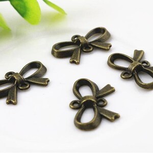 20pcs 21x14mm Antique Argent / Bronze / Noir / Or Couleurs Plaqué Noeud papillon Charms Handmade Pendentif: DIY pour collier de bracelet image 2