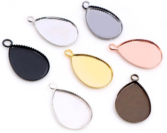 High Quality 20pcs 10x14mm 13x18mm 18x25mm Inner Size 8 Colors Drop Style Brass Cameo Cabochon Base Setting Charms Pendant necklace findings