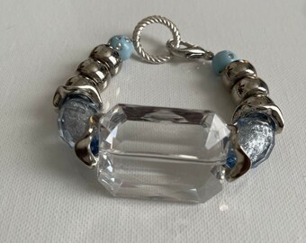 Pink Gray Clear Crystal Glass Bead Gold Tone Cluster Accent Stretch Bracelet id-2933 Pink Gray Clear Crystal Glass Bead Gold Tone Cluster Accent Stretch Bracelet id-2933