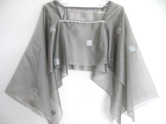 over dress shawl