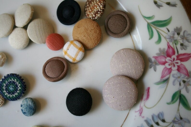 Vintage Cloth Covered Shank Buttons, Sewing Buttons