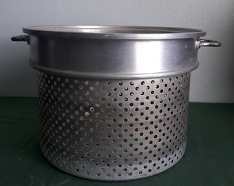 Vintage Metal Steamer Basket/Strainer with Handle Kitchenware Cooking Utensils