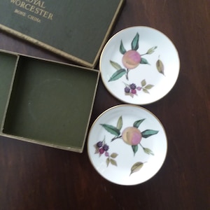 Vintage Two Piece Arden Fine Bone China Trinket Dishes/Pin Plates by Royal Worcester, White with Gold Trim. Peach and Berries Pattern, 1974