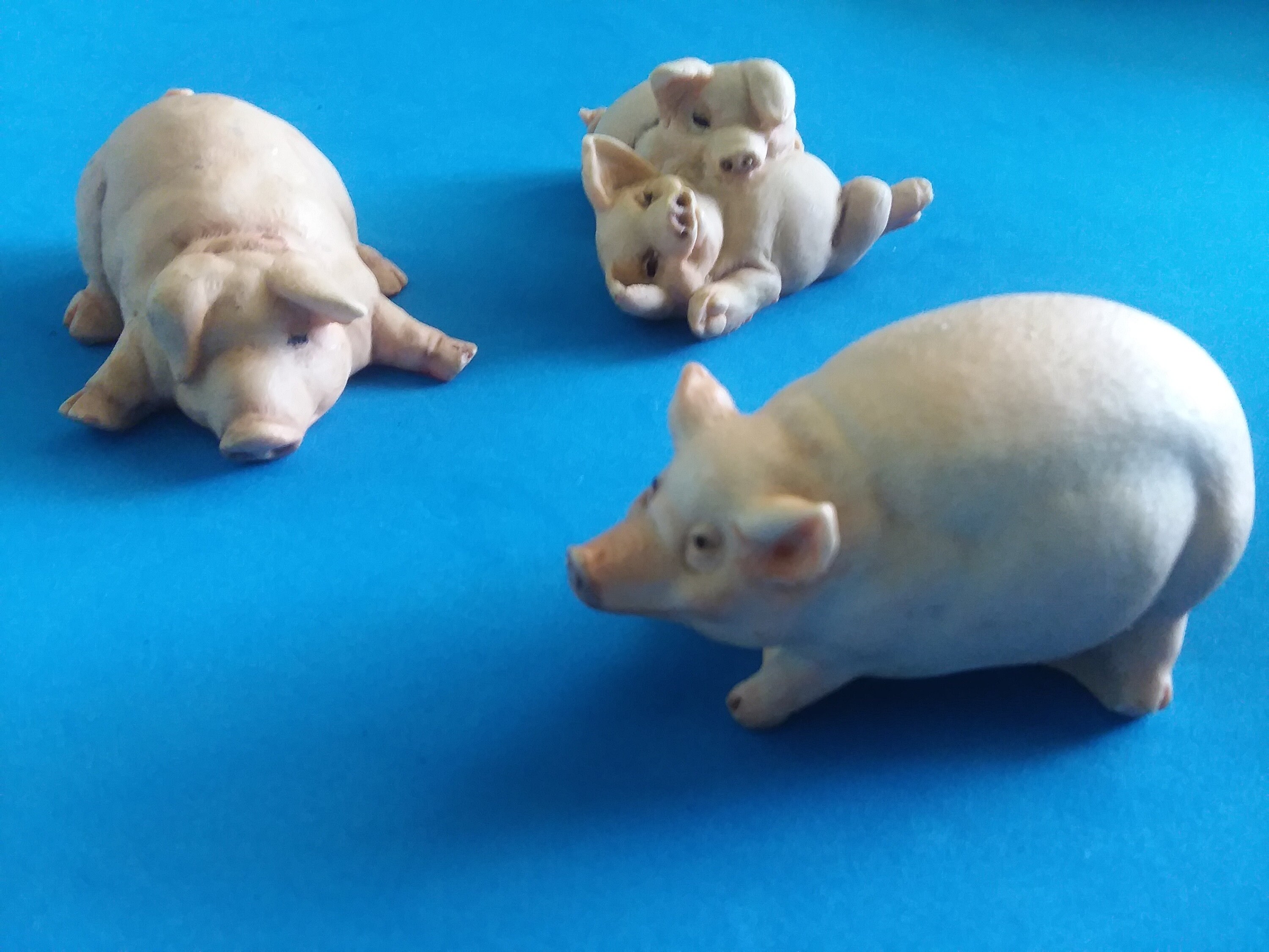 Pig Figurines Set of 3 Tabletop Home Decorations Collectible Etsy