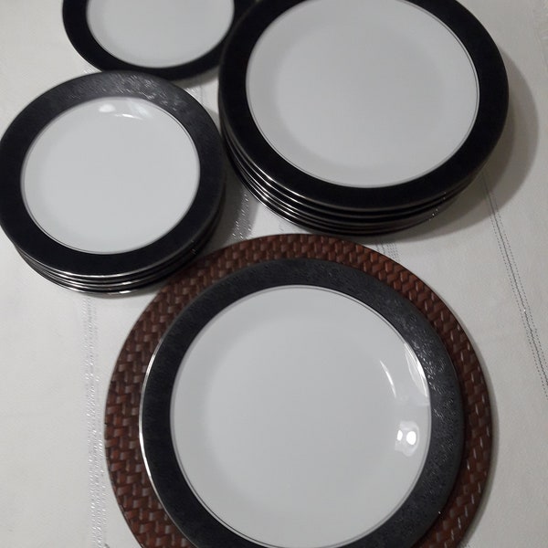 Japan Noritake Mirano Salad China Plate Porcelain White w/ Black Embossed Band, Platinum Gild Trim, Dinnerware Replacement Tableware 8 1/4"