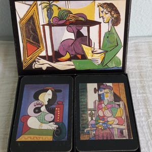 Cartes à jouer rétro, différents modèles et tailles : cartes de poker souvenirs, cartes de bridge, objets de collection et cadeaux vintage