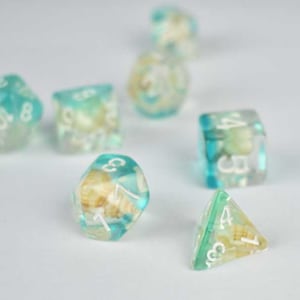 Shell D20 D&D Dice Set, Fun Unique Polyhedral  Dungeon and Dragons dice set, Cute Tropical Kawaii DND Dice Set