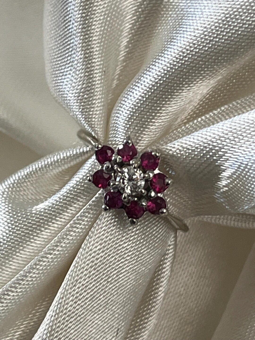 Look*genuine Ruby and Diamond Ring 14kt White Gold, Vintage - Etsy