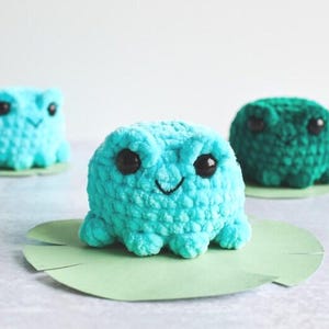 No-Sew Amigurumi Crochet Pocket Frog PDF Pattern