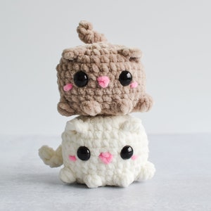 No Sew Amigurumi Cat CROCHET PATTERN. Chenille Pocket Plush Kitty Crochet Pattern. Crochet Cat Pattern. Amigurumi Kitty. image 3