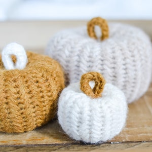 Herringbone Pumpkins Crochet Pattern. Pumpkin Crochet Pattern. image 4