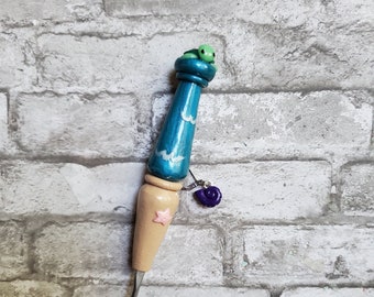 Sea Turtle Inspired Ergonomic Crochet Hook