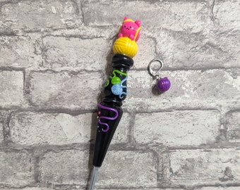 Neon Cat Inspired Ergonomic Crochet Hook