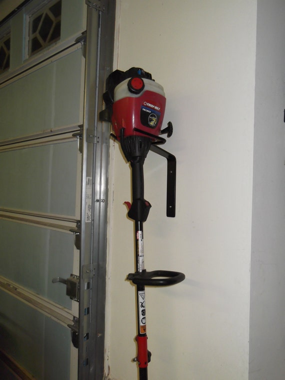 string trimmer hanger