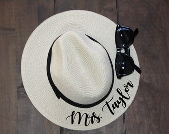 Mrs., Panama Hat, Fedora, Custom, Sun Hat flat brim Newly Engaged Gift Mrs Beach Hat Honeymoon Hat Personalized Bride Gift straw- FED25HTV