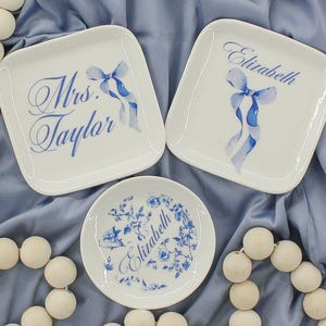 Personalized coquette bow ring rish, french toile print custom trinket dish, dusty blue jewelry tray, Bridesmaid Gifts, bridal shower gift