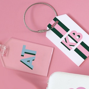 Étiquette à bagage personnalisée, marque-place en acrylique, étiquette cadeau monogramme ombre, cadeau de demoiselle d'honneur, cadeaux d'enterrement de vie de jeune garçon, voyage entre filles, cadeau de voyage
