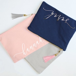 Personalized makeup bag, make up zipper pouch, custom toiletry bag, best friend gift, gifts for friends, gift for her, gift for mom sister