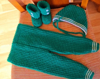Newborn Knitted Green Set/Newborn Baby Clothes/Handmade Baby Gift/Unisex Baby Set