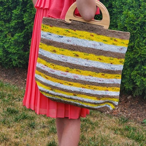 Eco friendly Shopping Bag/Market Bag or Beach Tote/Handmade crochet tote/Reusable Grocery bag/Plarn tote
