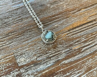 Pendentif En Argent Fin 950 Avec émeraude Naturelle, Pyrite Et Calcite - 3,90g - Certifié, Neuf Sans Emballage