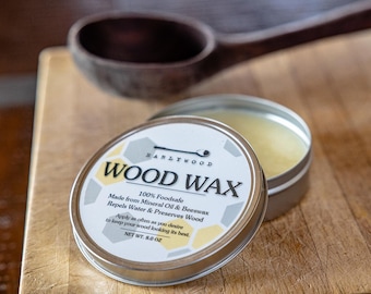 Cera para madera apta para alimentos: mezcla de aceite mineral y cera de abejas