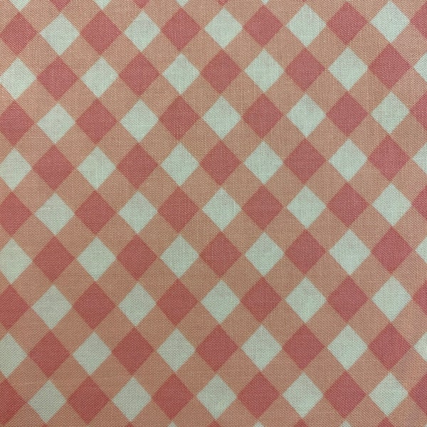 A Blooming Bunch Gingham in Bubblegum by Maureen McCormick for Moda Fabrics