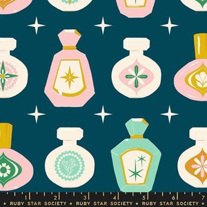 Curio: Perfume in Galaxy Curio: Perfume in Galaxy