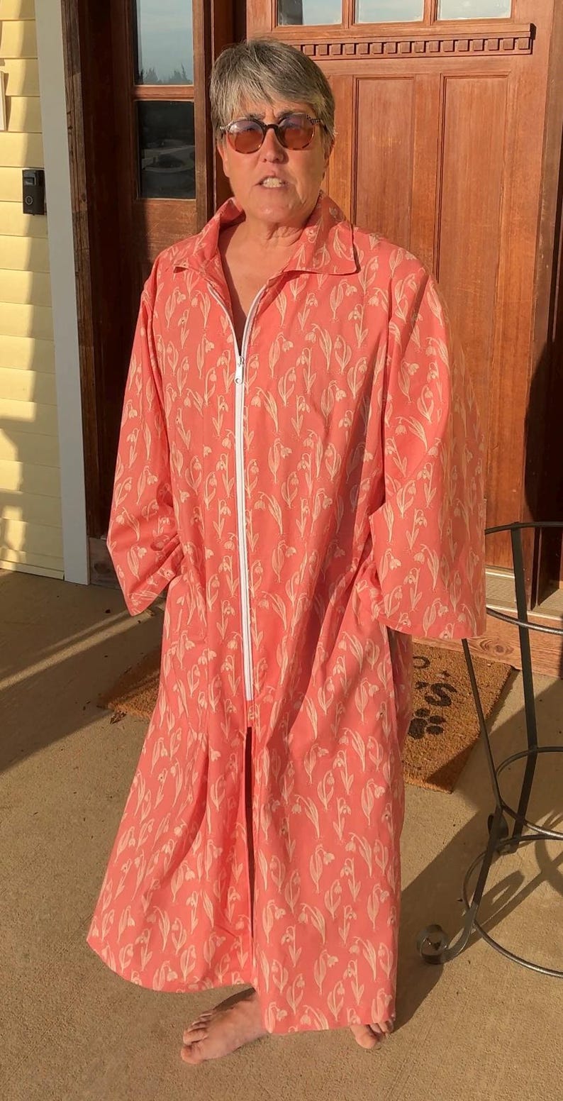 Zipper Front Robe Pattern Women's Zip Front Robe Pattern Sizes XS-XL for Summer or Winter Fabrics ...