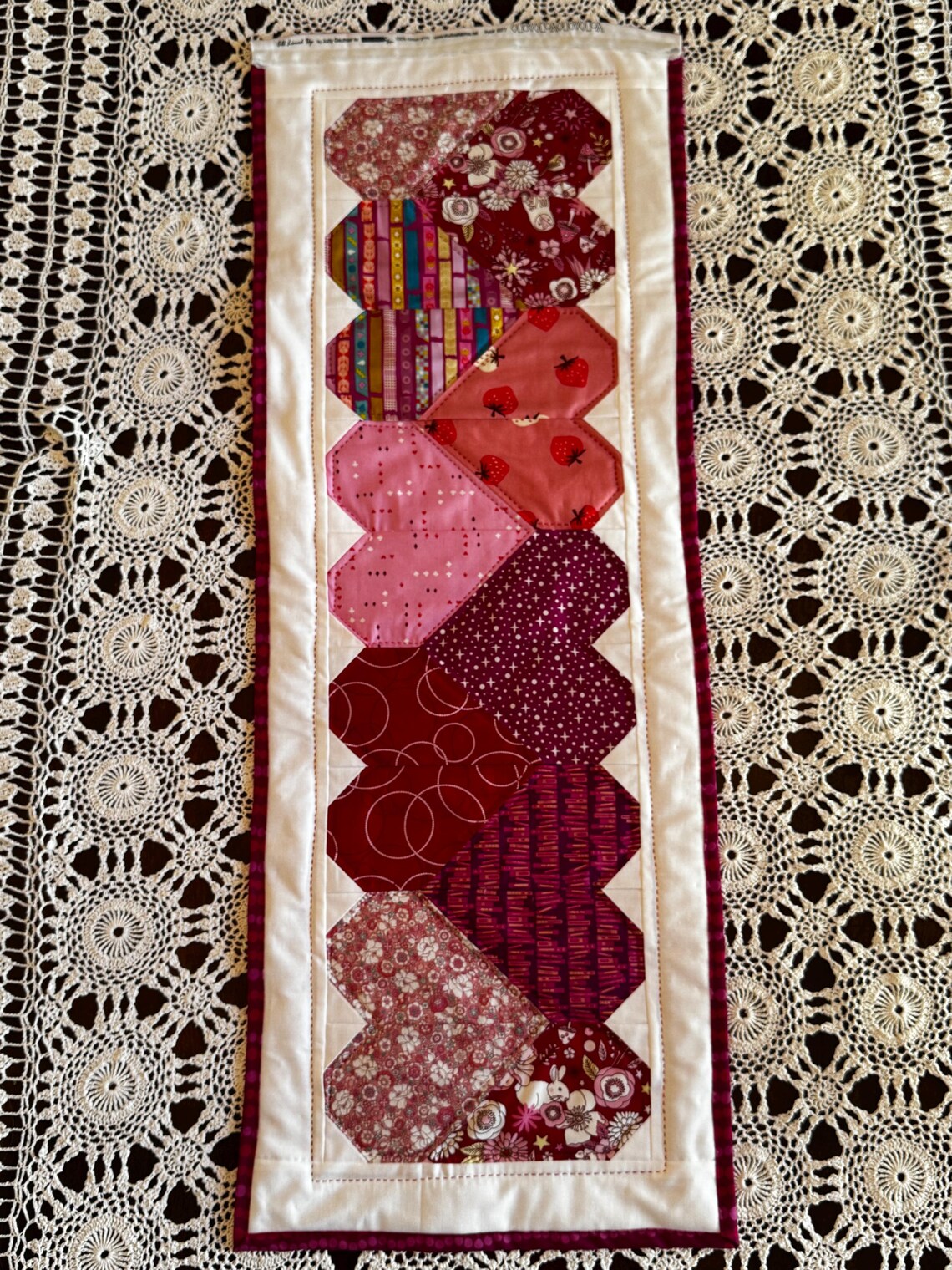 Happy Heart Table Runner Pattern - Etsy