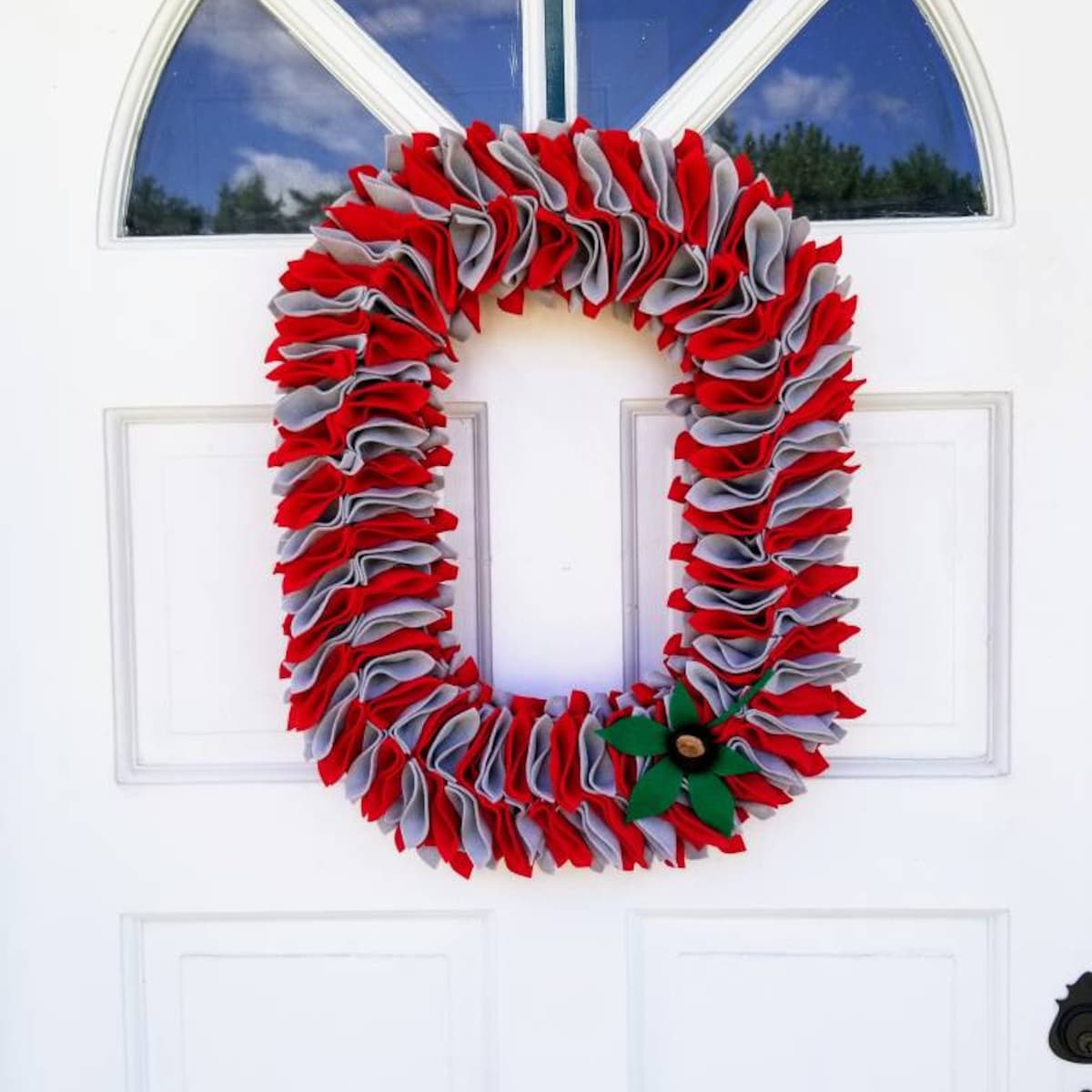 The Ohio State University Block O Wreath (Size Medium)