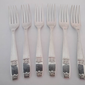 Vintage Set of 6 silver plated EPNS 4-prronged cake / pastry forks - Elkington plate