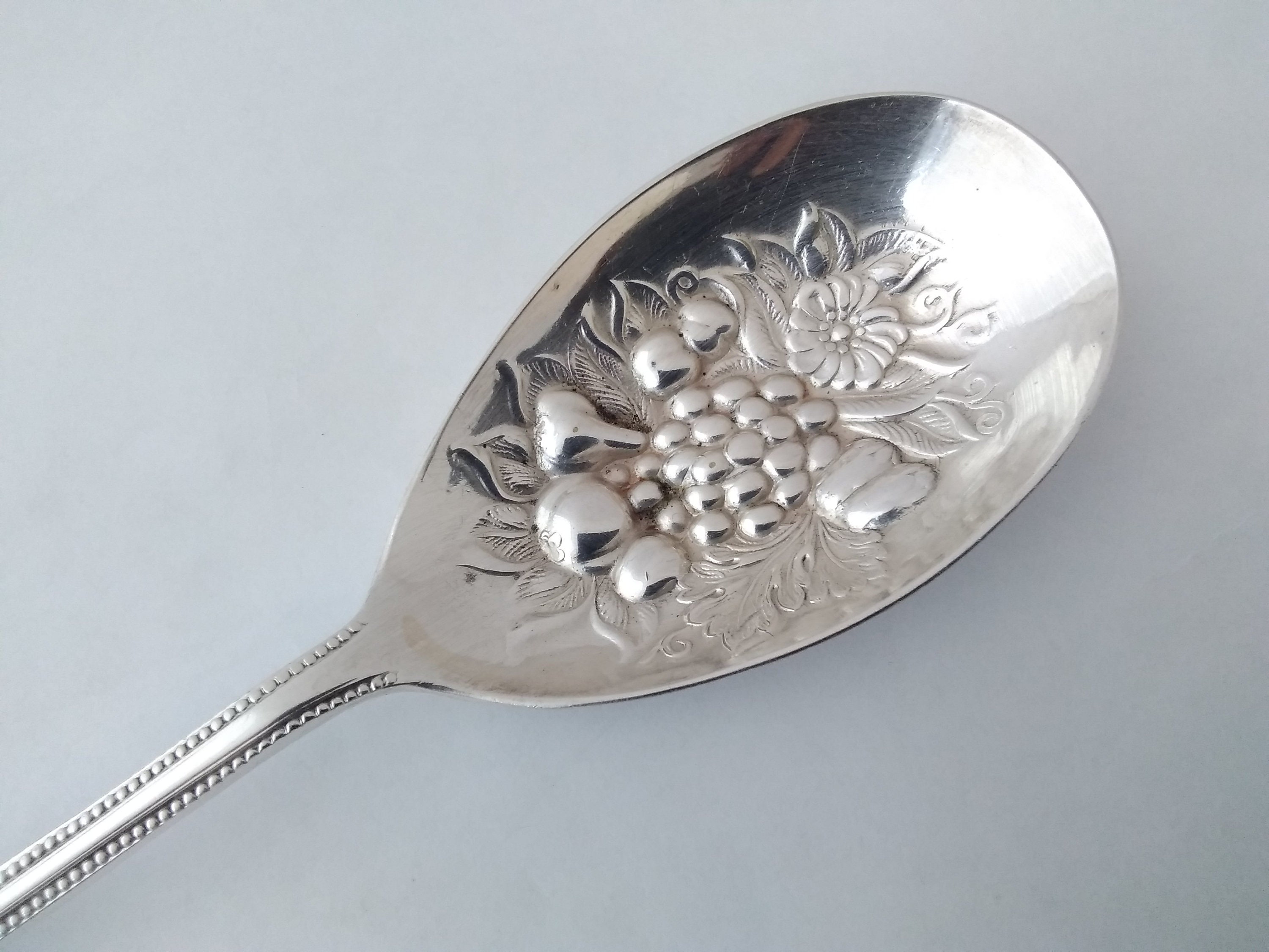 英国アンティーク純銀スプーン♡リーフ アンティークシルバー 希少な