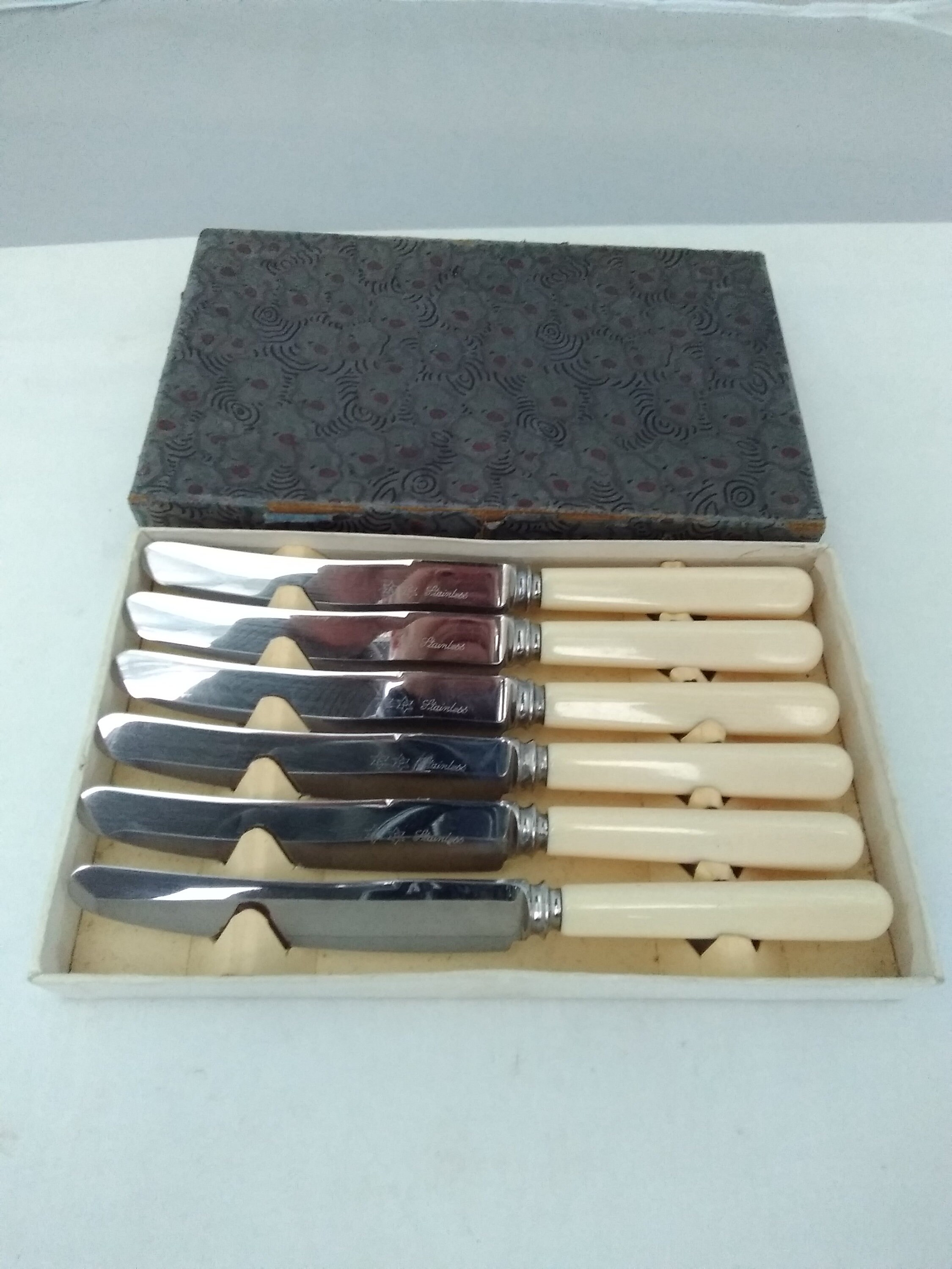 Sheffield Knife Set for sale | Only 3 left at -75%