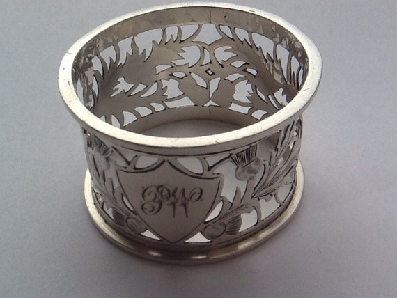 Details about   SOLID SILVER NAPKIN RING50mm Scottish Thistle Design Scroll Napkin Ring 