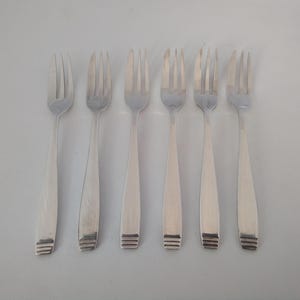 Vintage Art Deco Set of 6 silver plated EPNS cake / pastry forks - Elkington
