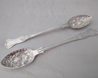 キングスパターンシルバープレートキャビア/ベリースプーン