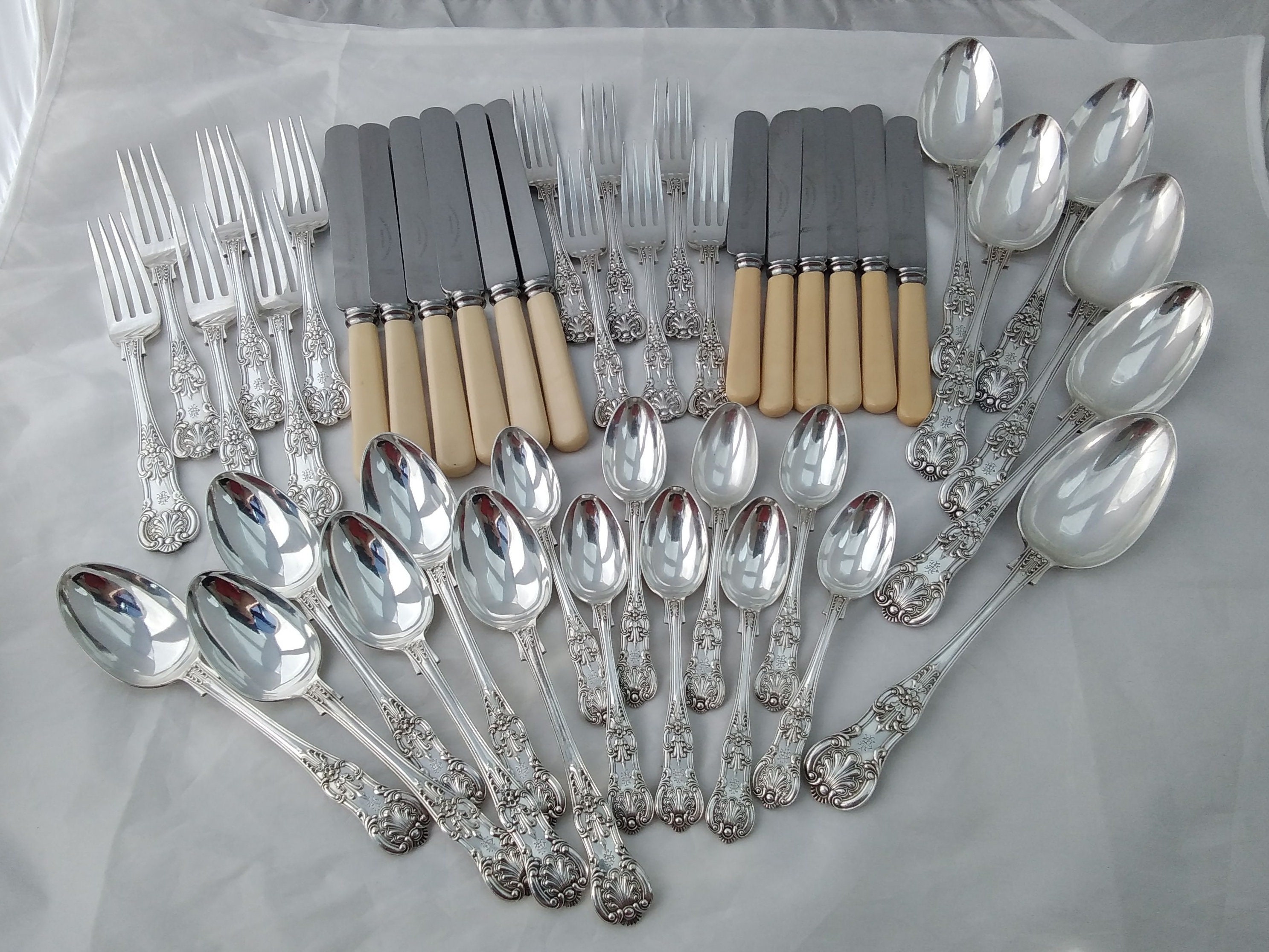 Superb Early Heavy Antique 44 Piece Kings Pattern Dinner Service